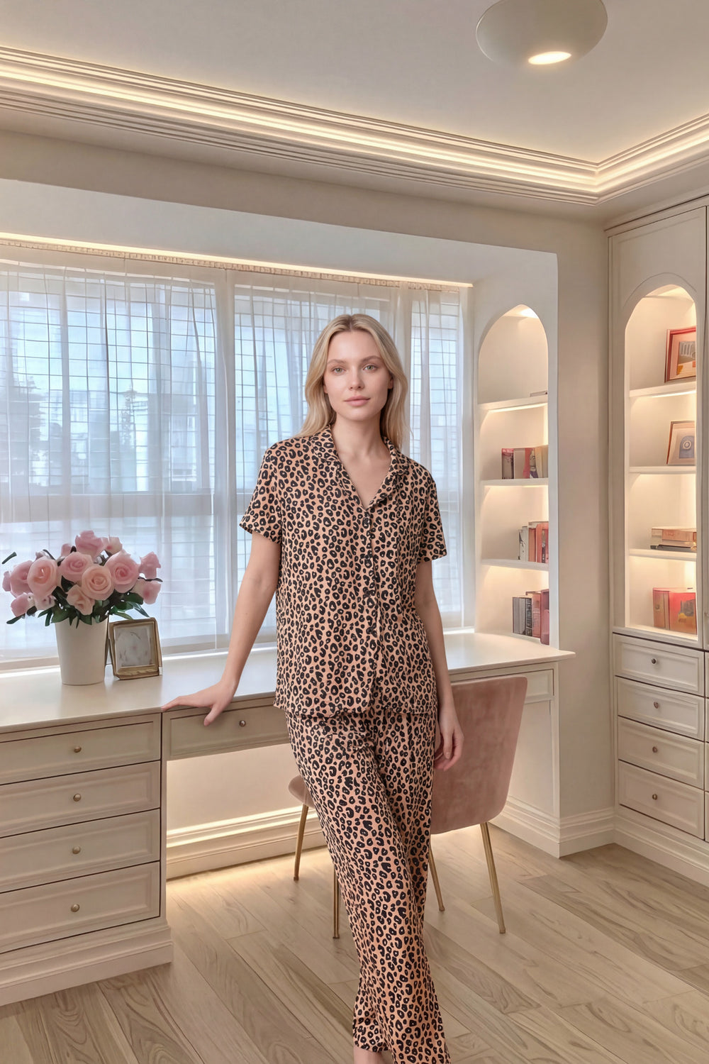 Sohadid Kadın Leopar Desenli Düğmeli Pijama Takımı – Kahverengi