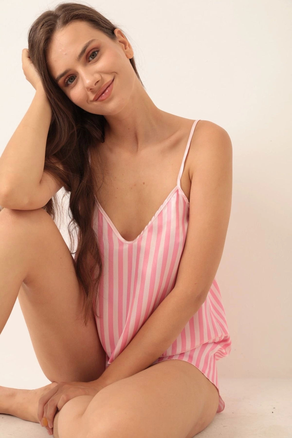 Sohadid Kadın Saten Askılı Şortlu Takım – Pembe – ürün görünümü 3